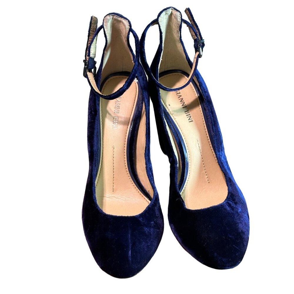 Gianni Bini Blue Velvet Ankle Strap 3.5" Heel‎ Size 7M